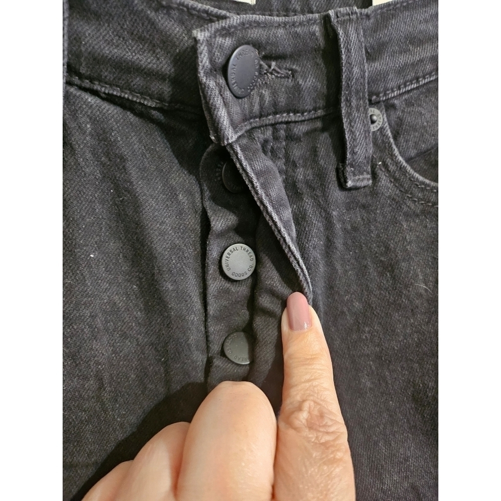 Universal Thread High Rise 90s Slim Jeans - Picture 5 of 14